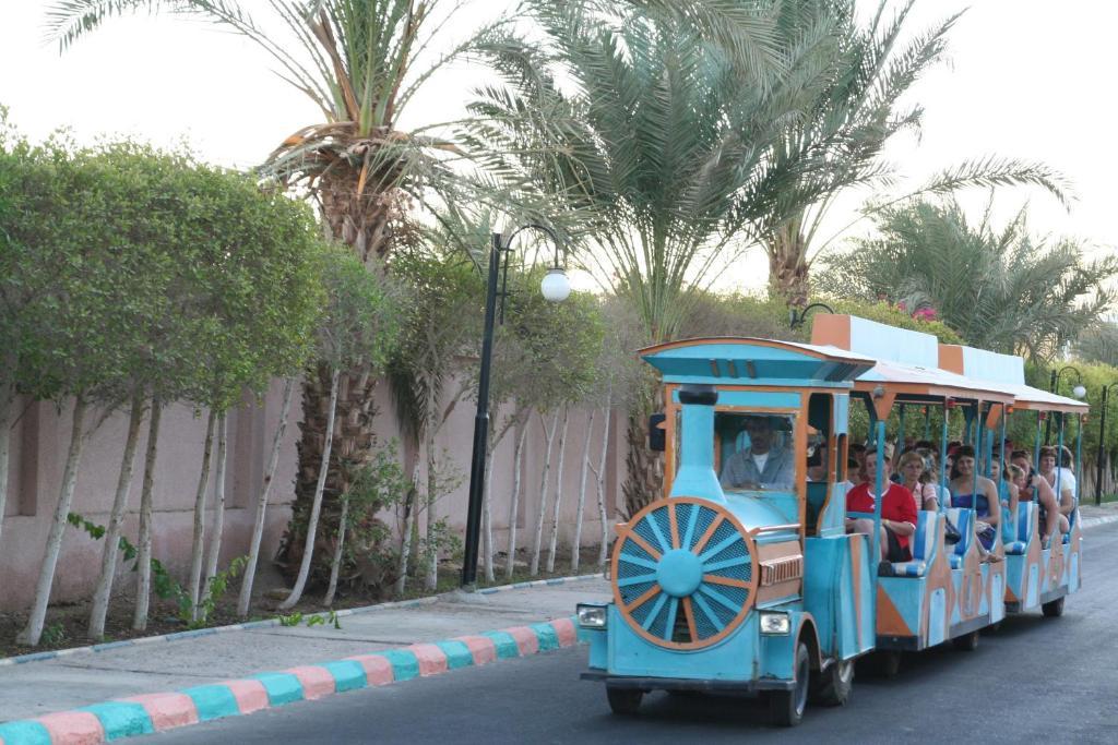 Golden 5 Diamond Beach Hotel & Resort Hurghada Eksteriør bilde